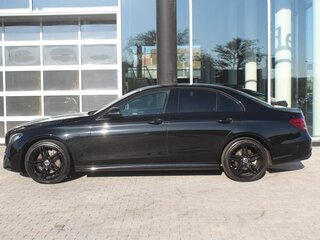 2019 Mercedes-Benz E-Класс 200 V (W213, S213, C238), чёрный, 3015000 рублей, вид 4