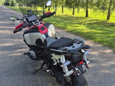 2024 BMW R 1300 GS, красный, 2550000 рублей, вид 5