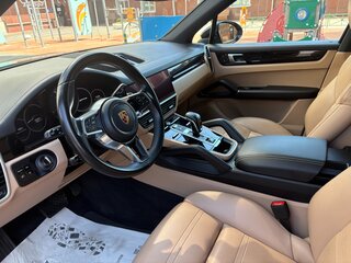 2018 Porsche Cayenne III, чёрный, 4200000 рублей, вид 5