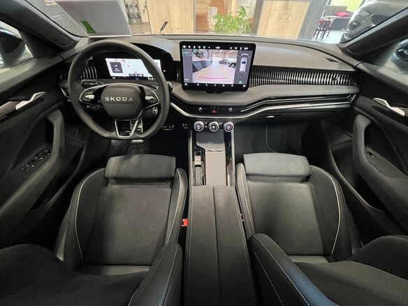 2026 Skoda Superb IV, серебристый, 5215005 рублей - вид 6