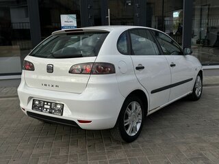 2008 SEAT Ibiza III Рестайлинг, белый, 290000 рублей, вид 2