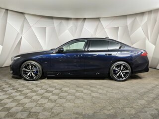 2025 BMW 5 серии 530e VIII (G60/G61/G68), чёрный, 8700000 рублей, вид 5