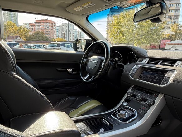 2012 Land Rover Range Rover Evoque 6-speed I, зелёный, 1800000 рублей - вид 10