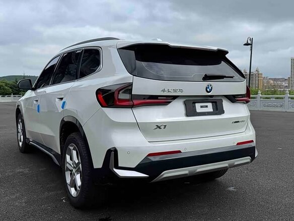 2023 BMW X1 20Li sDrive III (U11/U12), белый - вид 4