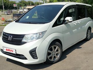 2017 Honda Stepwgn V, белый, 1600000 рублей, вид 2
