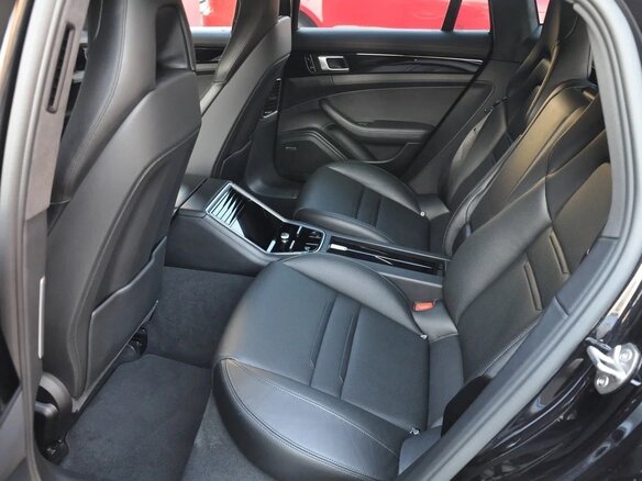 2016 Porsche Panamera 4S II, чёрный, 6100000 рублей - вид 10