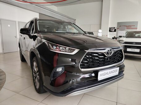 2026 Toyota Highlander IV (XU70), чёрный, 5590000 рублей, вид 3