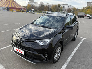 2017 Toyota RAV4 IV (XA40) Рестайлинг, чёрный, 2350000 рублей, вид 1
