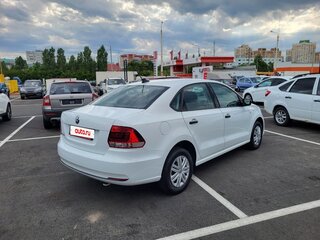 2018 Volkswagen Polo V Рестайлинг, белый, 985000 рублей, вид 5