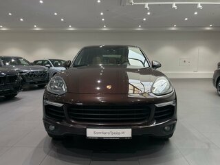 2017 Porsche Cayenne Diesel II Рестайлинг (958), коричневый, 5550000 рублей, вид 2
