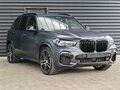 2021 BMW X5 M50i IV (G05/G18), серый, 8290000 рублей - вид 4