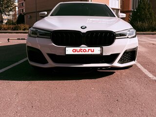 2020 BMW 5 серии 520d xDrive VII (G30/G31/G38) Рестайлинг, белый, 3950000 рублей, вид 2