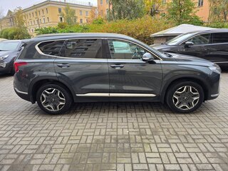 2021 Hyundai Santa Fe IV Рестайлинг, серый, 3900000 рублей, вид 3