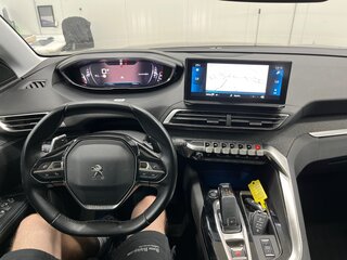 2022 Peugeot 5008 II Рестайлинг, чёрный, 2299000 рублей, вид 5
