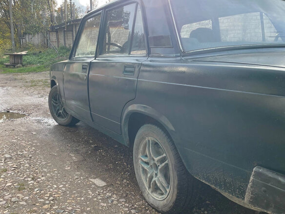 2007 Lada (ВАЗ) 2107, зелёный, 100000 рублей - вид 1