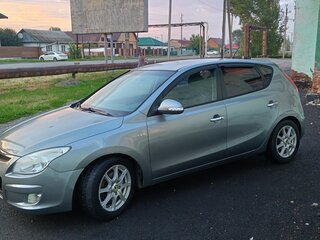 2009 Hyundai i30 I, серый, 730000 рублей, вид 3