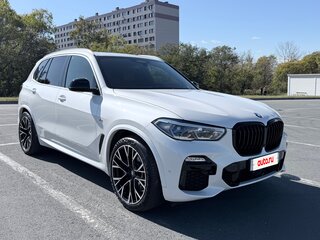 2021 BMW X5 45e IV (G05/G18), белый, 8800000 рублей, вид 5