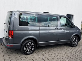 2022 Volkswagen Caravelle T6 Рестайлинг, серый, 4150000 рублей, вид 3