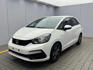 2023 Honda Fit Crosstar IV Рестайлинг, белый, 1289000 рублей, вид 3