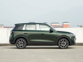 2026 Leapmotor A10 53 kWh, зелёный, 2061000 рублей, вид 4