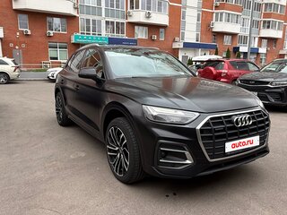 2021 Audi Q5 45 TFSI II (FY) Рестайлинг, чёрный, 3970000 рублей, вид 3