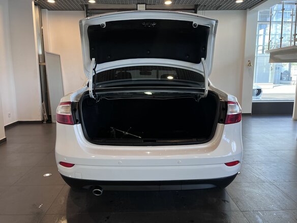 2014 Renault Fluence I Рестайлинг, белый - вид 31