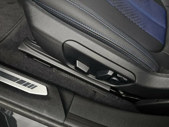 2022 BMW 1 серии 120i III (F40), чёрный, 4381237 рублей - вид 24