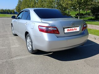 2010 Toyota Camry VI (XV40) Рестайлинг, серебристый, 1140000 рублей, вид 5