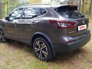 2021 Nissan Qashqai II Рестайлинг, коричневый, 2700000 рублей, вид 3
