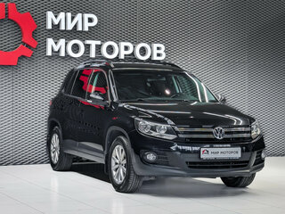 2016 Volkswagen Tiguan I Рестайлинг, чёрный, 1530000 рублей, вид 3