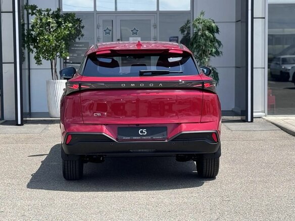 2026 Omoda C5 II, красный, 2399000 рублей - вид 6