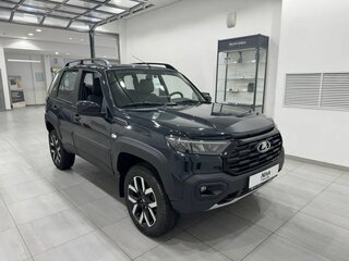 2026 Lada (ВАЗ) Niva Travel I Рестайлинг, зелёный, 1889910 рублей, вид 2