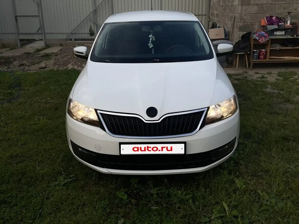 2014 Skoda Rapid I, белый, 470000 рублей - вид 1