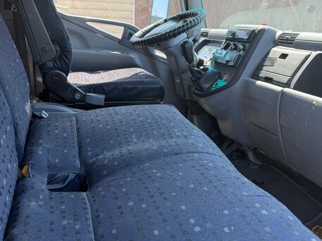 2008 Fuso (Mitsubishi) Canter, белый, 1400000 рублей, вид 5