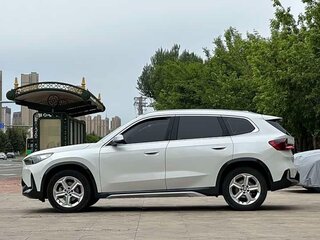 2023 BMW X1 Long 20Li sDrive III (U11/U12), белый, 2590032 рублей, вид 5