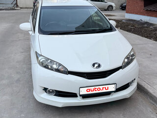 2011 Toyota Wish II, белый, 1100000 рублей, вид 3