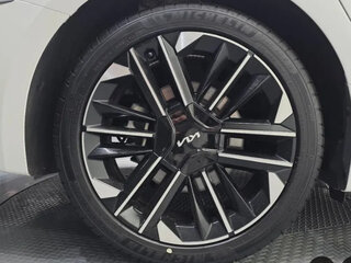 2024 Kia K8 I Рестайлинг, белый, 4437818 рублей, вид 5