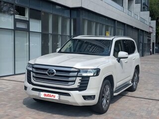 2021 Toyota Land Cruiser 300 Series, белый, 8800000 рублей, вид 1