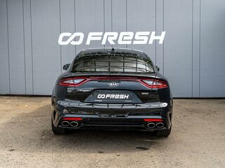 2020 Kia Stinger I, чёрный, 2149000 рублей, вид 4