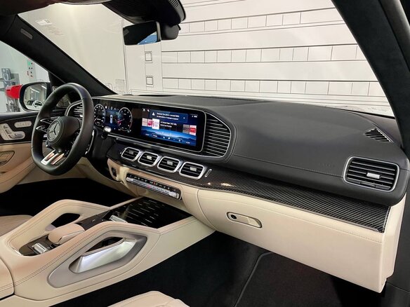 2025 Mercedes-Benz GLS AMG 63 AMG II (X167) Рестайлинг, чёрный, 33900000 рублей - вид 12
