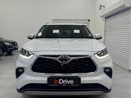 2026 Toyota Highlander IV (XU70), белый, 5320000 рублей, вид 2