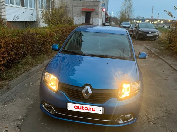 2014 Renault Logan II, синий, 680000 рублей