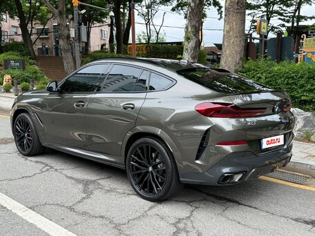 2025 BMW X6 40d III (G06) Рестайлинг, зелёный, 14200000 рублей, вид 3