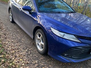 2017 Toyota Camry Japan Market VIII (XV70), синий, 2250000 рублей, вид 1