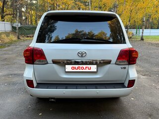 2014 Toyota Land Cruiser 200 Series Рестайлинг 1, белый, 4299999 рублей, вид 5