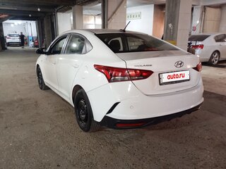2020 Hyundai Solaris II, жёлтый, 950000 рублей, вид 4