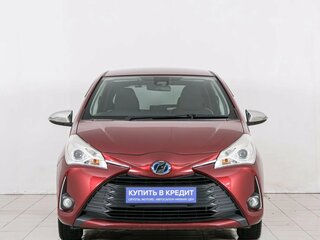 2017 Toyota Vitz III (XP130) Рестайлинг 2, красный, 979000 рублей, вид 2