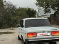 2002 Lada (ВАЗ) 2105, белый, 140000 рублей - вид 5