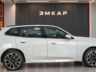 2025 BMW X3 Long 30L xDrive IV (G45/G48), белый, 7050000 рублей, вид 4