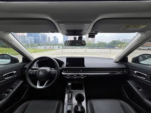 2022 Honda Civic XI, белый, 1720000 рублей - вид 10